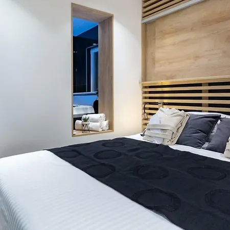 公寓 Downtown Marcius Luxury With Jacuzzi & Sauna