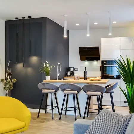 Appartement Downtown Marcius Luxury With Jacuzzi & Sauna *