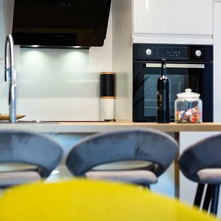 Downtown Marcius Luxury With Jacuzzi & Sauna Appartement *