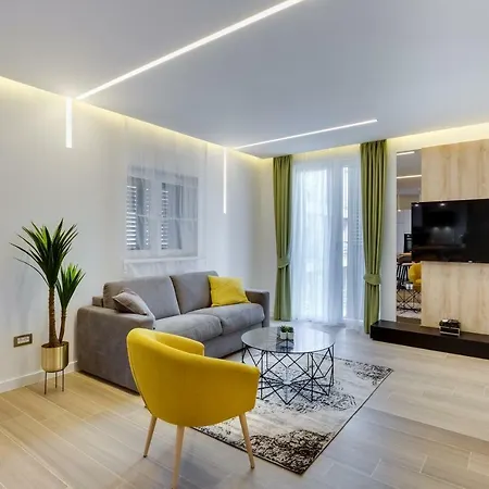 דירה Downtown Marcius Luxury With Jacuzzi & Sauna