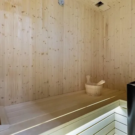 Appartamento Downtown Marcius Luxury With Jacuzzi & Sauna *