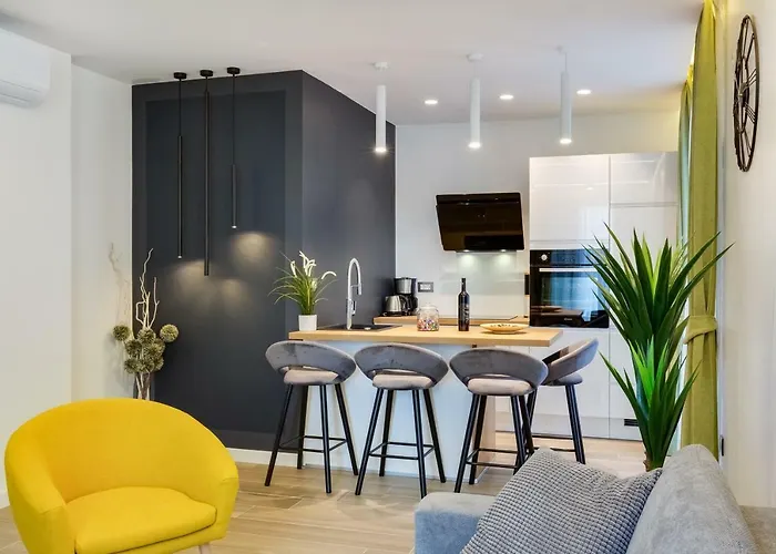 アパート Downtown Marcius Luxury With Jacuzzi & Sauna *