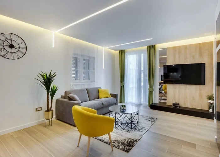 アパート Downtown Marcius Luxury With Jacuzzi & Sauna